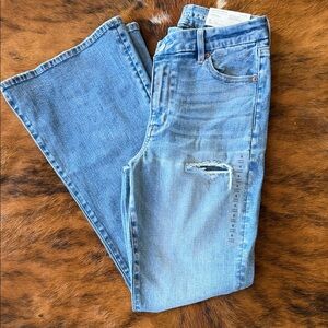 American Eagle Outfitters Next Level Stretch Curvy Flare Jeans